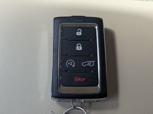 Used 2022 Jeep Grand Cherokee Limited w/ MOPAR Finishing Package RWD image 29
