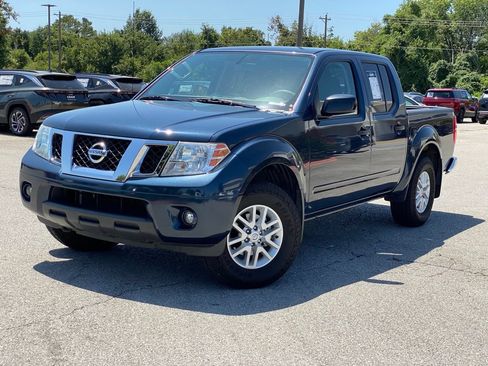 Used 2021 Nissan Frontier SV AWD/4WD image 3
