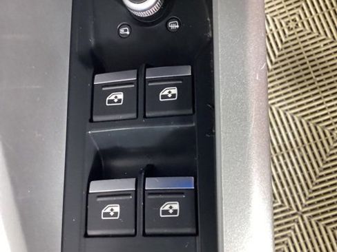 Certified 2022 Audi Q3 2.0T Premium Plus w/ Premium Plus Package image 17