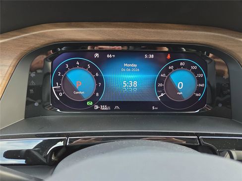 New 2026 Volkswagen Atlas SE image 17