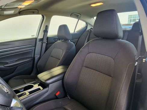 Used 2024 Nissan Altima 2.5 SV FWD image 13