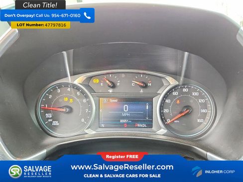 Used 2021 Chevrolet Equinox LT image 12