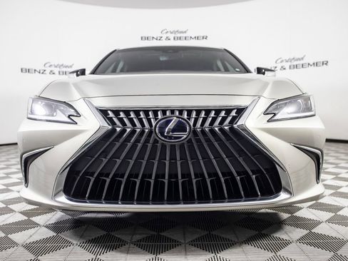 Used 2022 Lexus ES 300h w/ Premium Package FWD image 5