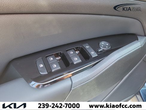Used 2025 Kia Sportage EX w/ EX Premium Package AWD/4WD image 23