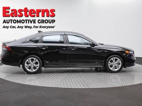 Used 2025 Honda Accord LX image 4