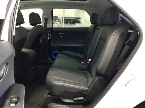 Certified 2025 Hyundai Ioniq 5 Limited image 16