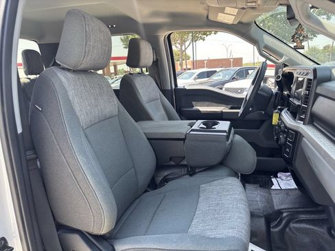 Used 2023 Ford F250 XLT w/ FX4 Off-Road Package AWD/4WD image 26