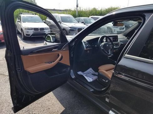 Used 2023 BMW X3 xDrive30i AWD/4WD image 11