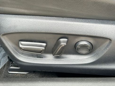 Certified 2024 Toyota Camry SE FWD image 21