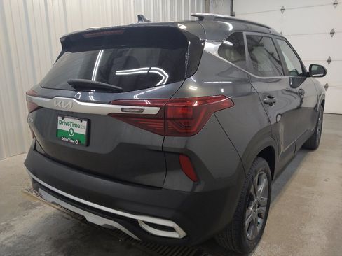 Used 2023 Kia Seltos S FWD image 9