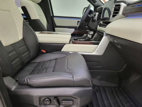 Used 2024 Toyota Sequoia Platinum image 23