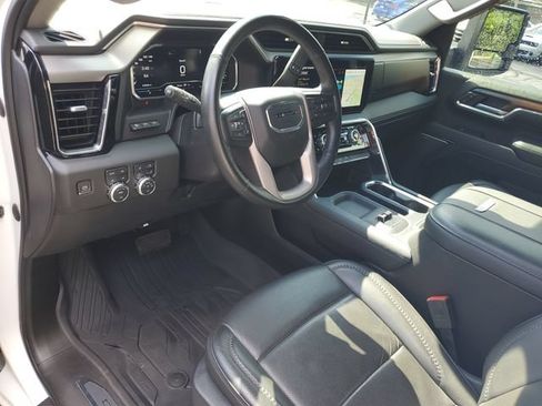 Used 2024 GMC Sierra 3500 Denali w/ Denali Reserve Package AWD/4WD image 6