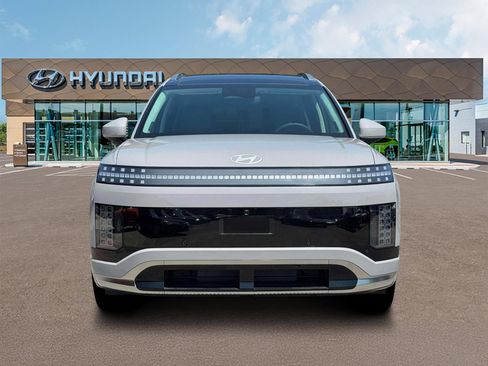 New 2026 Hyundai Ioniq 9 Calligraphy AWD/4WD image 12