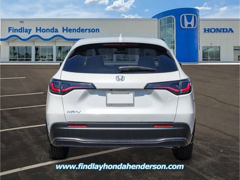New 2027 Honda HR-V LX image 3