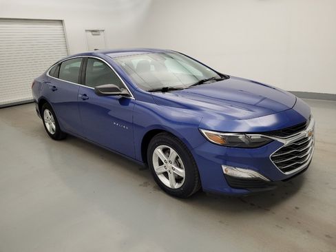 Used 2023 Chevrolet Malibu LS FWD image 11