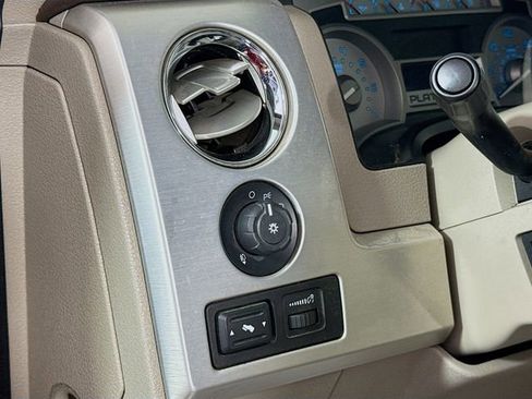 Used 2010 Ford F150 Lariat AWD/4WD image 12