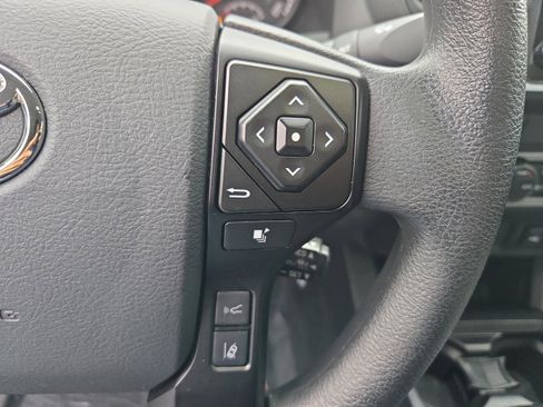 Used 2023 Toyota Tacoma SR image 18