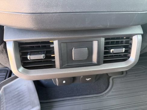 Used 2023 Ford F150 Lariat w/ Trailer Tow Package AWD/4WD image 21