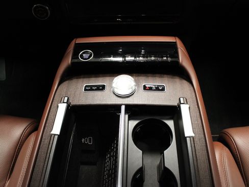 Used 2025 Lincoln Navigator Reserve AWD/4WD image 26