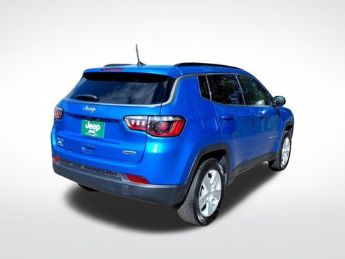 Used 2022 Jeep Compass Latitude AWD/4WD image 5