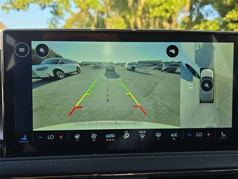 New 2026 Lincoln Corsair Reserve w/ Jet Appearance Package FWD image 16