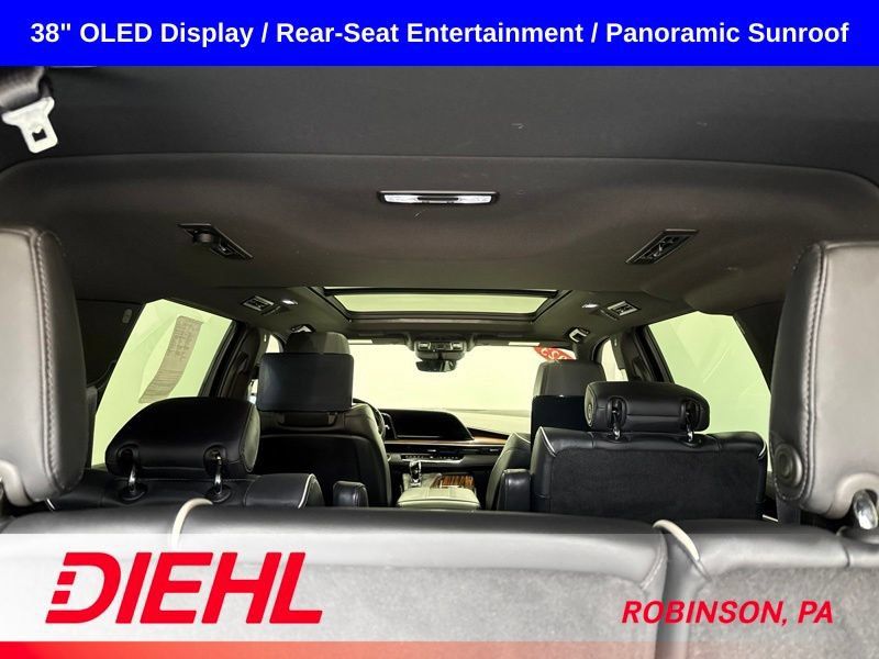 Used 2023 Cadillac Escalade ESV Premium Luxury AWD/4WD image 12
