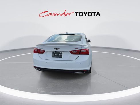 Used 2025 Chevrolet Malibu RS image 7