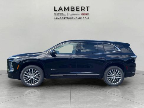 New 2026 Buick Enclave Avenir w/ Super Cruise Package image 2