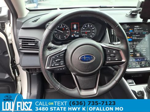 Used 2025 Subaru Outback Premium w/ Popular Package #1A AWD/4WD image 7