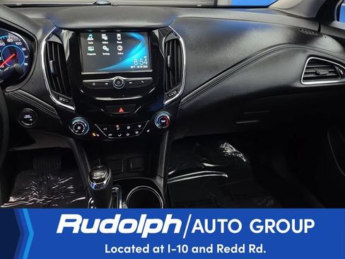 Used 2017 Chevrolet Cruze Premier FWD image 21
