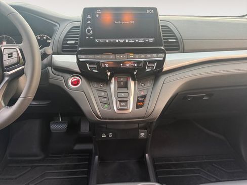 Used 2026 Honda Odyssey EX-L image 11