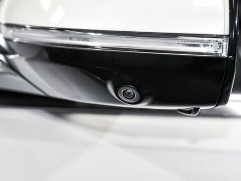 Used 2022 Mercedes-Benz S 500 4MATIC image 89