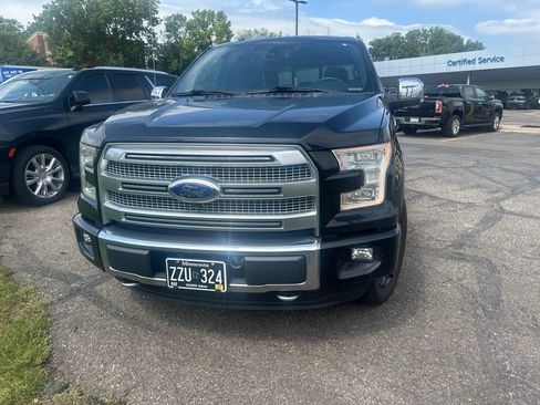 Used 2016 Ford F150 Platinum w/ Equipment Group 701A Luxury AWD/4WD image 4
