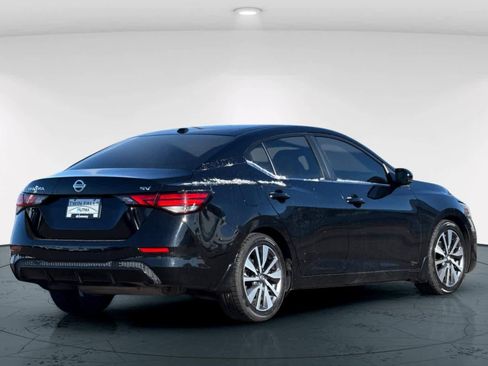 Used 2020 Nissan Sentra SV w/ SV Premium Package image 2