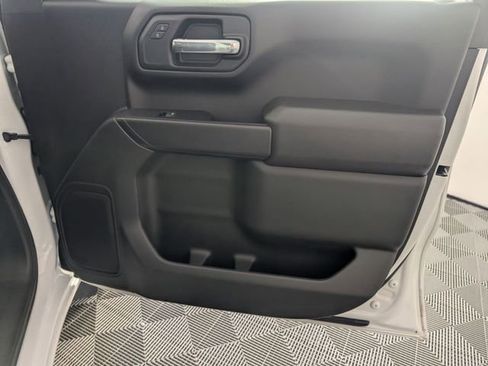 Used 2023 Chevrolet Silverado 1500 Custom RWD image 30