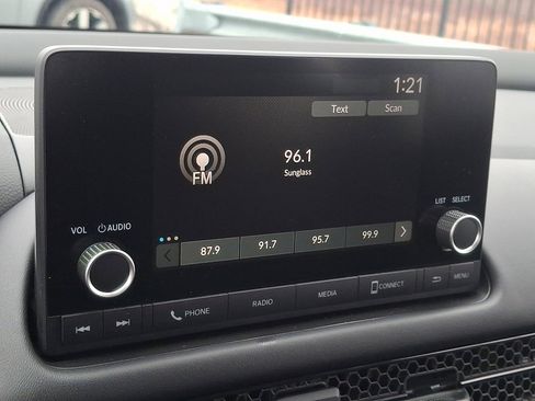 Used 2024 Honda HR-V LX image 16