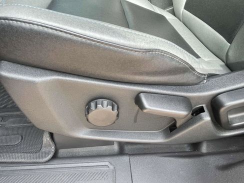 Used 2023 Ford Bronco Black Diamond image 17