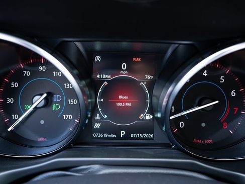 Used 2020 Jaguar XF Premium RWD image 34