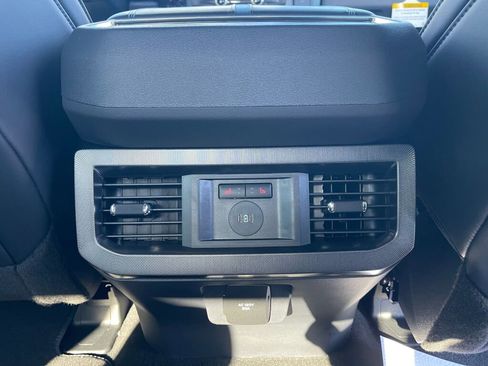 Used 2026 Ford F350 Platinum w/ Tremor Off-Road Package image 26