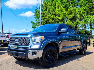 Used 2018 Toyota Tundra SR5 w/ SR5 Upgrade Package AWD/4WD video 1