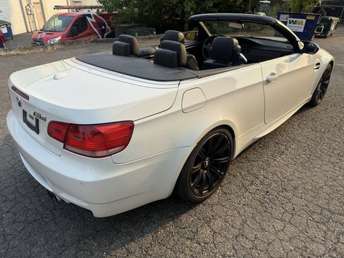 Used 2008 BMW M3 Convertible w/ Technology Pkg RWD image 3