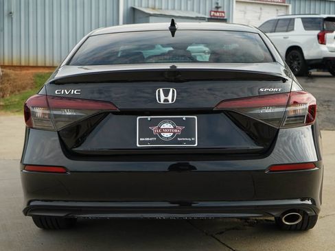 Used 2025 Honda Civic Sport image 19