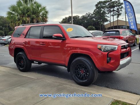 Used 2023 Toyota 4Runner TRD Off-Road Premium image 7