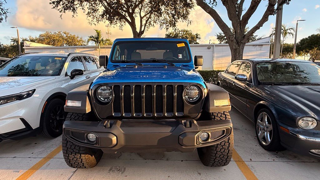 Used 2021 Jeep Wrangler Sport AWD/4WD image 3