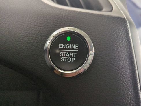 Used 2024 Ford Edge SEL AWD/4WD image 35