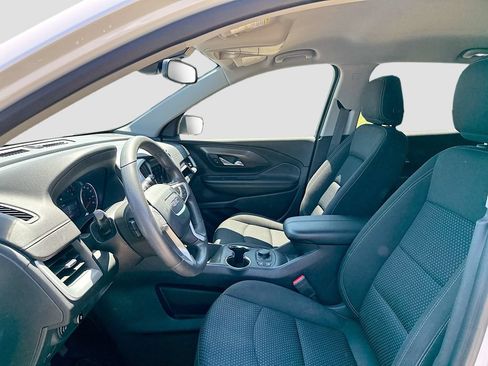 Used 2023 GMC Terrain SLE w/ Driver Convenience Package FWD image 10