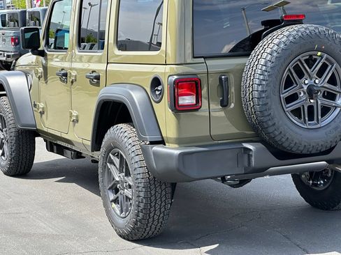 New 2026 Jeep Wrangler Unlimited Sport AWD/4WD image 5