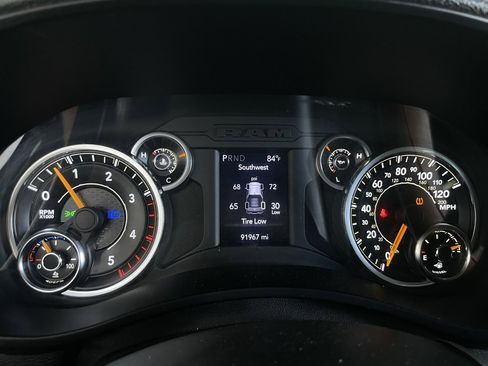 Used 2020 RAM 2500 Big Horn image 27