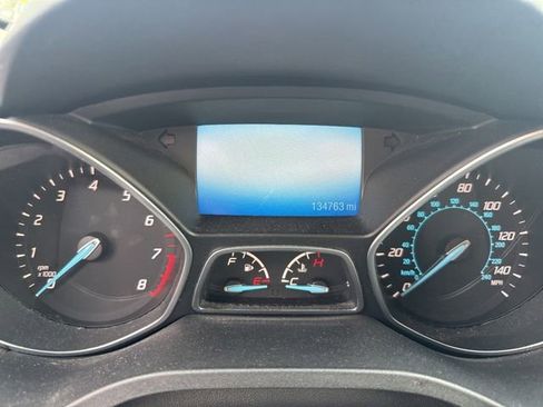 Used 2016 Ford Escape SE image 9