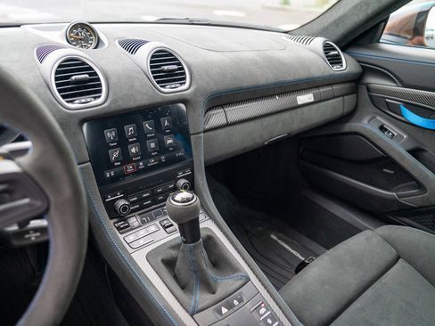 Certified 2025 Porsche 718 Cayman GT4 RS image 16